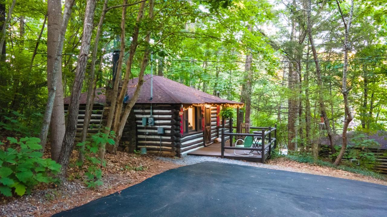 Log Cabin Motor Court แอชวิลล์ ภายนอก รูปภาพ